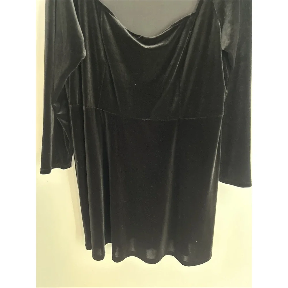 Old Navy Fit & Flare Velvet Mini Dress Size XXL‎ Black Square Neck Long Sleeve